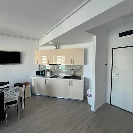 Apartment Wave 4 *